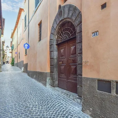 3 Bedroom Lovely In Appartement